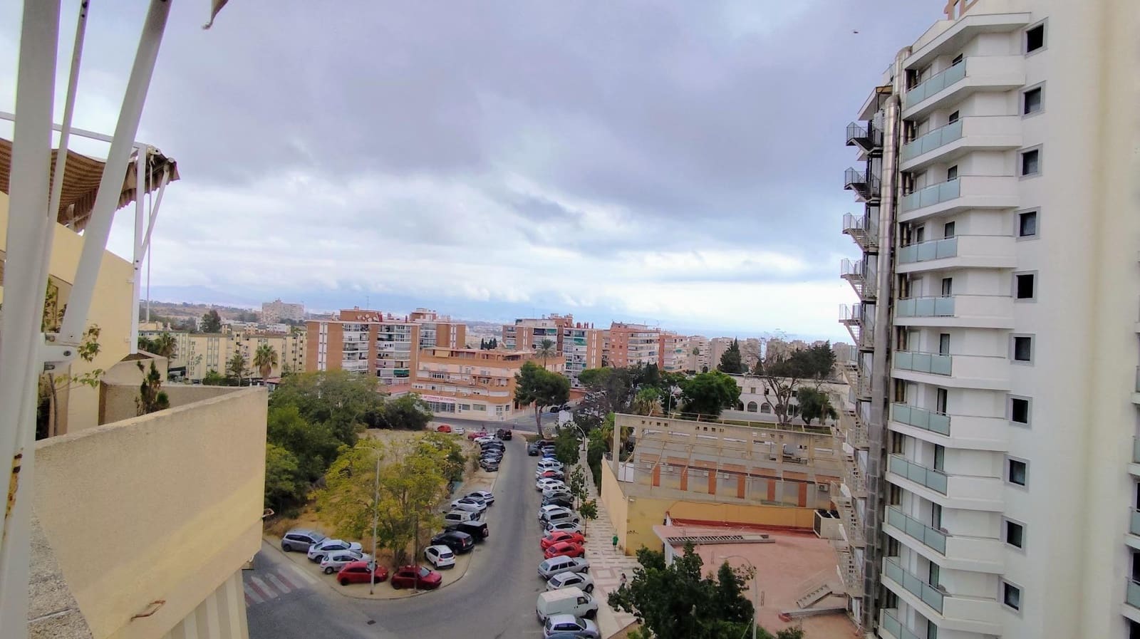 2 bedroom Penthouse for sale in Torremolinos with pool - € 415,000 (Ref: 9458550)