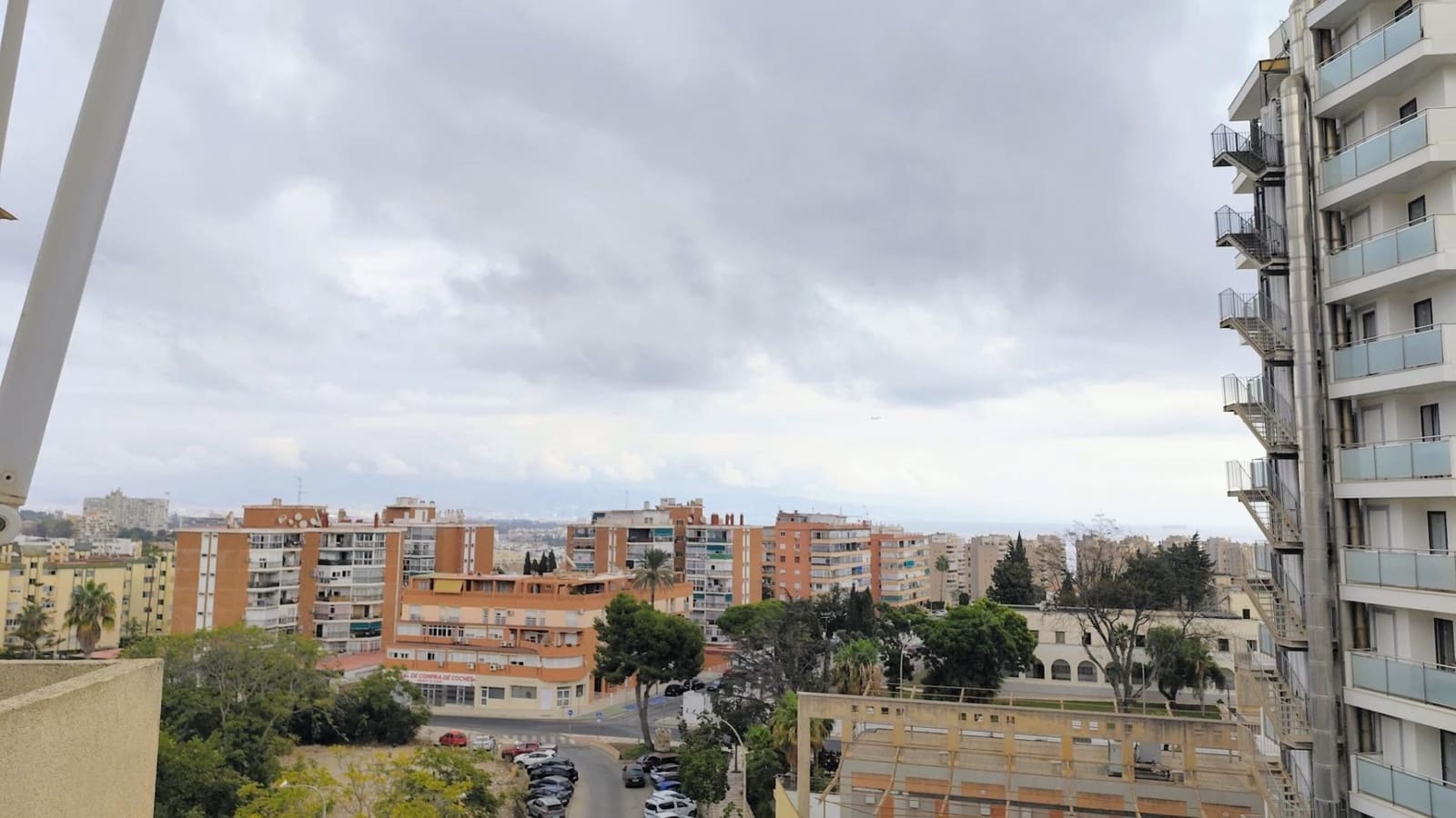 2 bedroom Penthouse for sale in Torremolinos with pool - € 415,000 (Ref: 9458550)