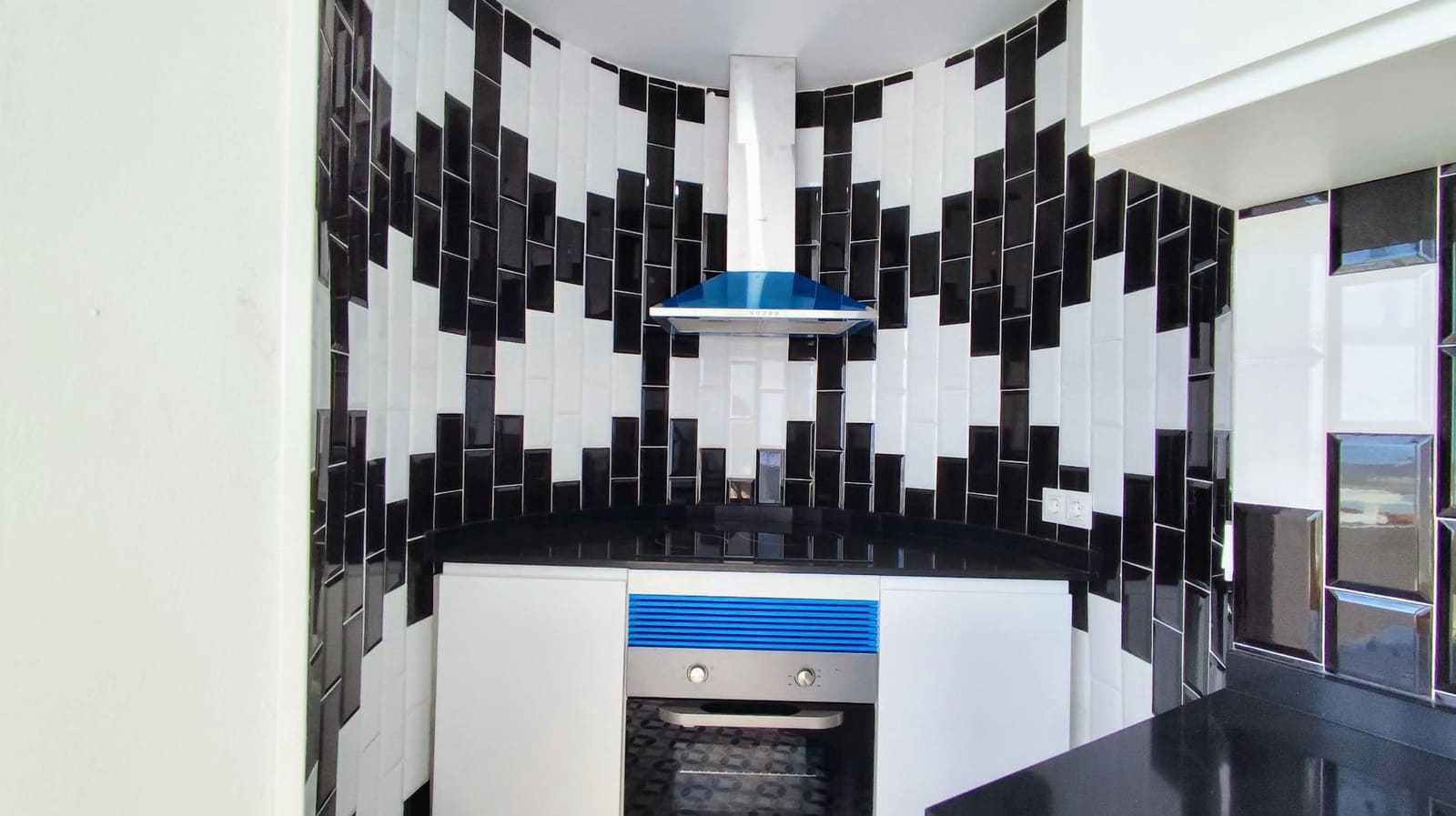 Ático de 2 habitaciones en Torremolinos en venta con piscina - 365.000 € (Ref: 9458551)