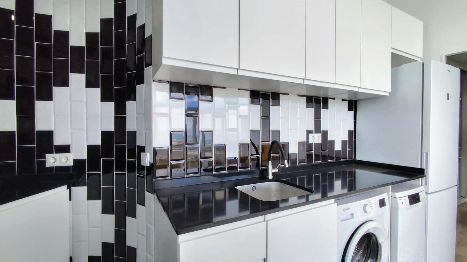 Ático de 2 habitaciones en Torremolinos en venta con piscina - 365.000 € (Ref: 9458551)