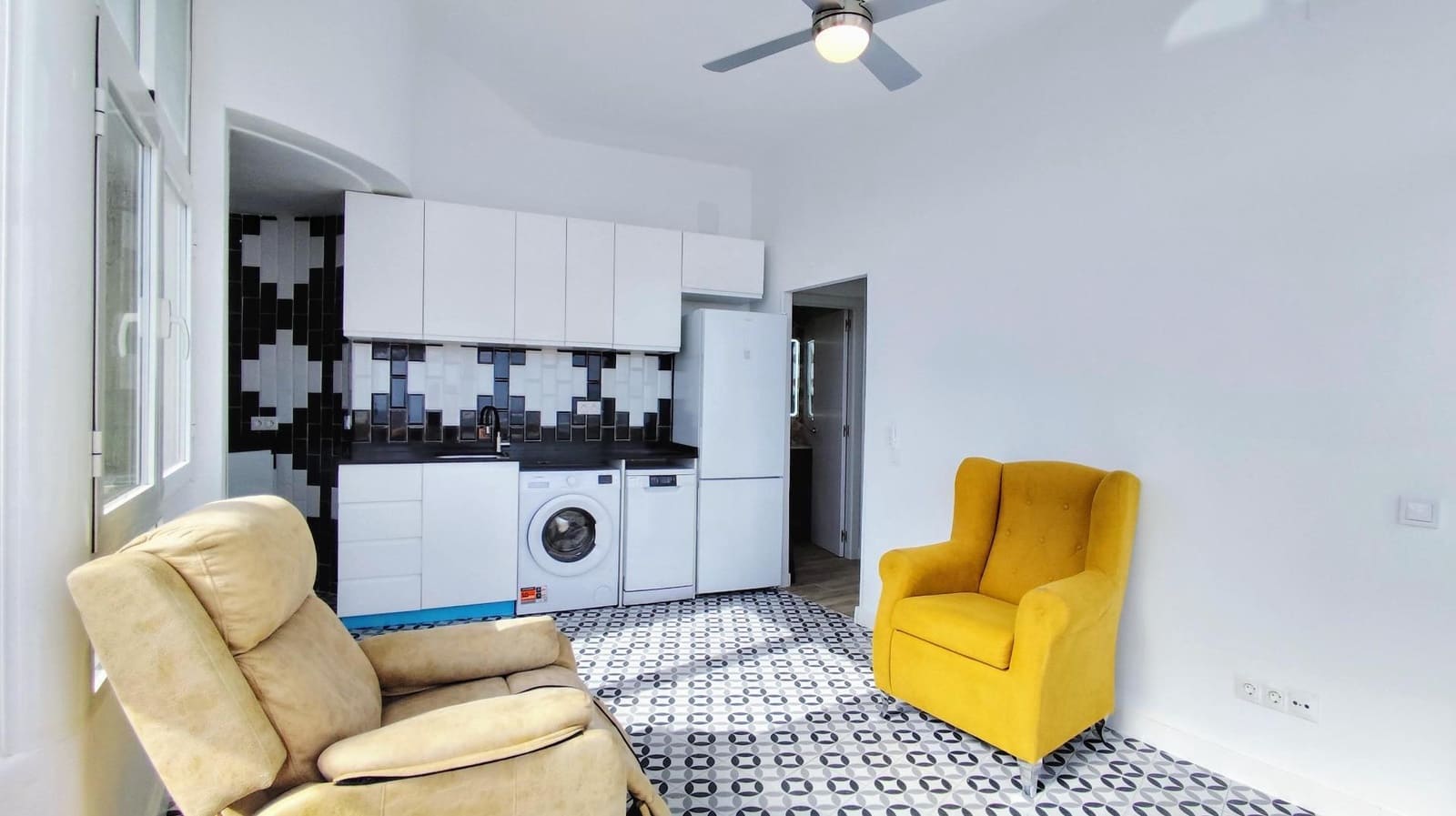 Ático de 2 habitaciones en Torremolinos en venta con piscina - 365.000 € (Ref: 9458551)