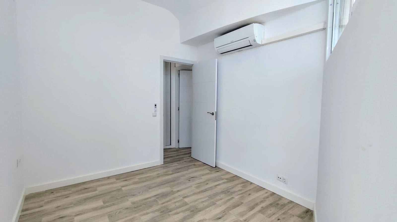 Ático de 2 habitaciones en Torremolinos en venta con piscina - 365.000 € (Ref: 9458551)