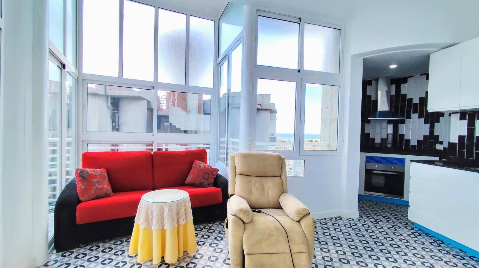 Ático de 2 habitaciones en Torremolinos en venta con piscina - 365.000 € (Ref: 9458551)