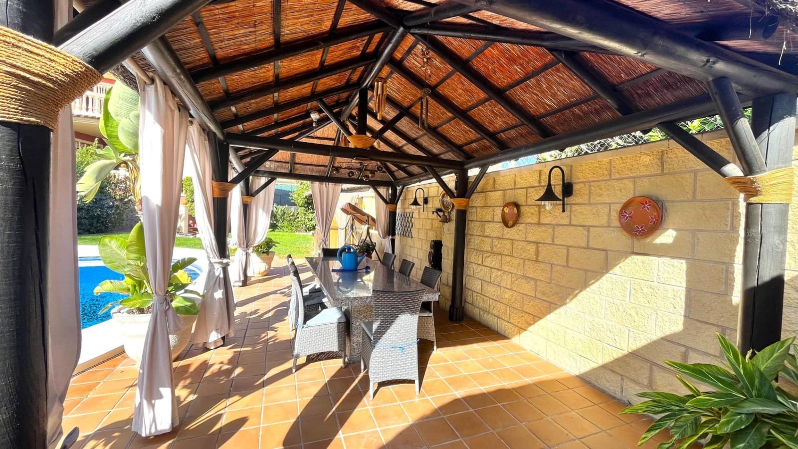 5 bedroom Villa for sale in Torremolinos with pool garage - € 1,545,000 (Ref: 9458552)