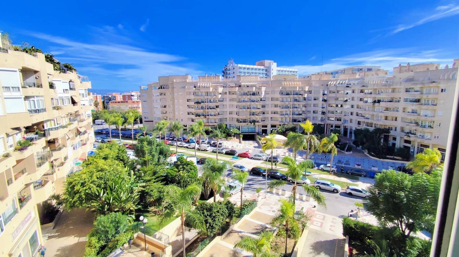 3 bedroom Flat for sale in Torremolinos with garage - € 570,000 (Ref: 9458553)