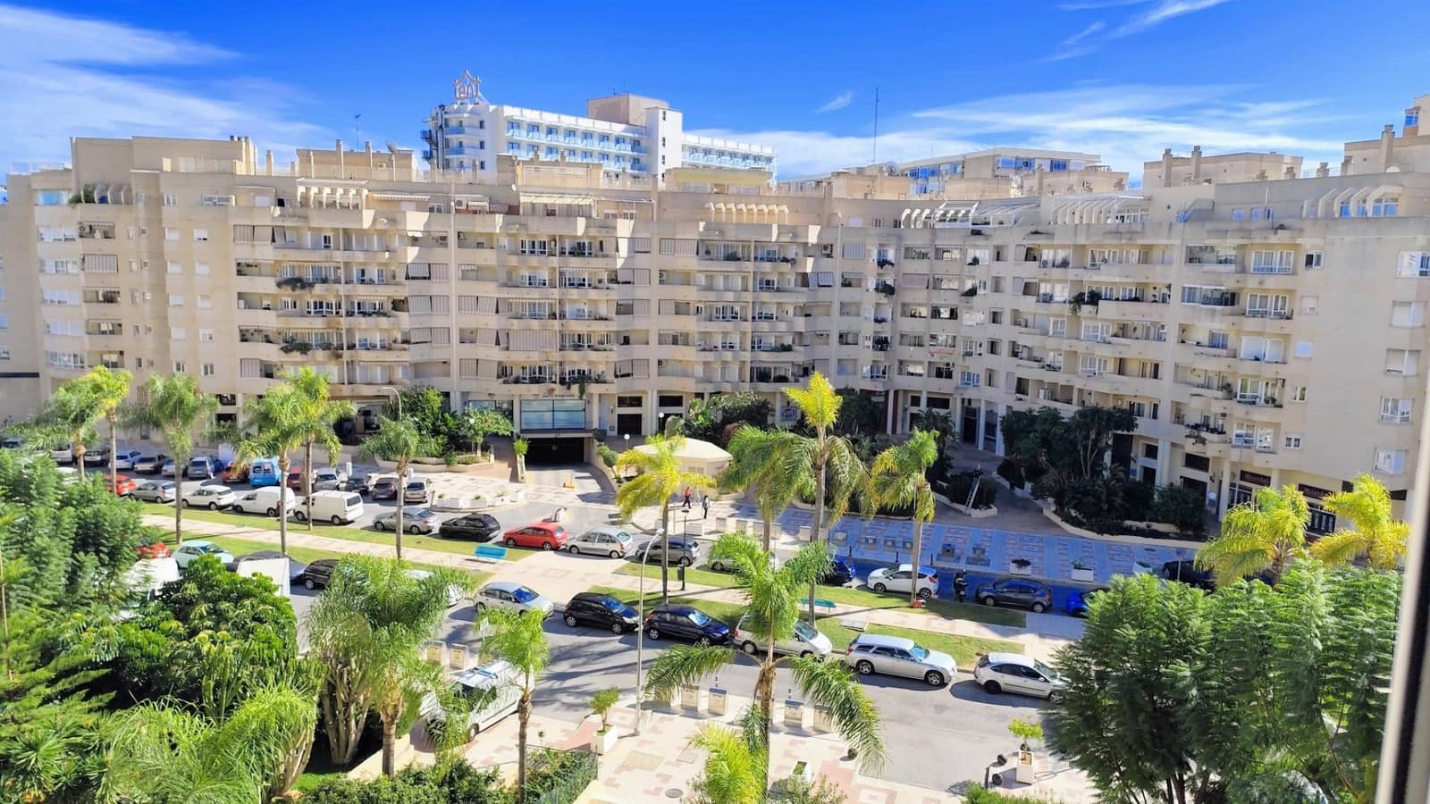 3 bedroom Flat for sale in Torremolinos with garage - € 570,000 (Ref: 9458553)