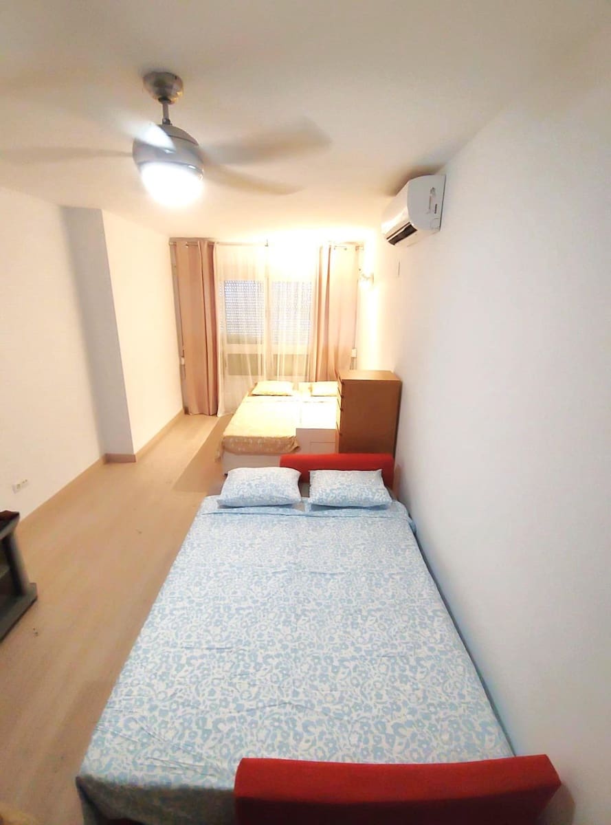 Studio for sale in Torremolinos with pool - € 186,000 (Ref: 9458555)