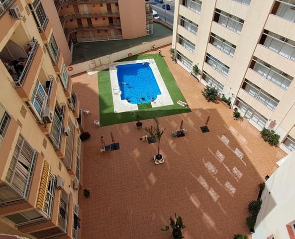 Studio for sale in Torremolinos with pool - € 149,500 (Ref: 9458556)