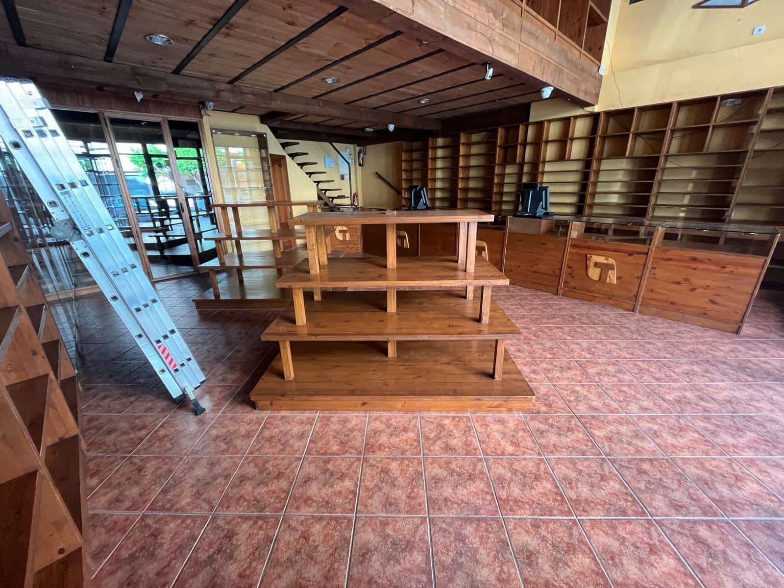 Kommersiell til salgs i Torremolinos - € 336 000 (Ref: 9458557)