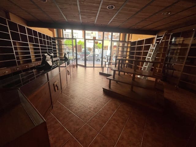 Comercial para arrendar em Torremolinos - 2 000 € (Ref: 9458558)