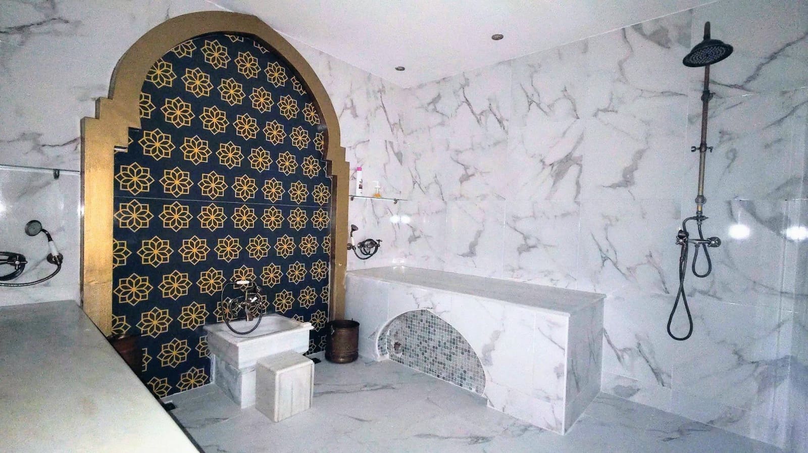 Gewerbe zu verkaufen in Torremolinos mit Garage - 250.000 € (Ref: 9458559)