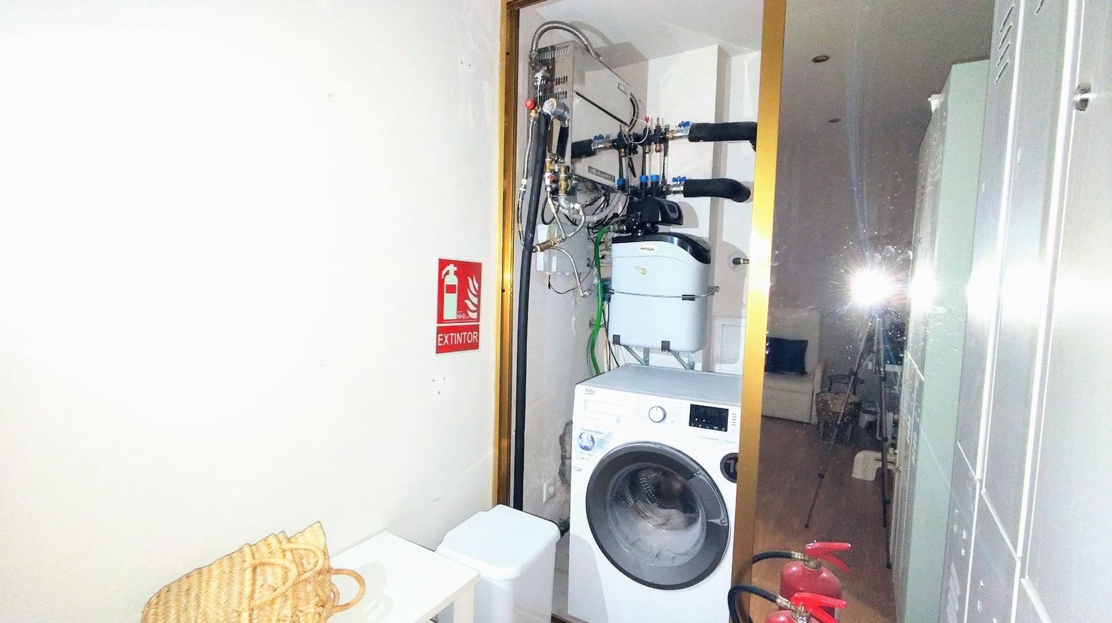 Gewerbe zu verkaufen in Torremolinos mit Garage - 250.000 € (Ref: 9458559)