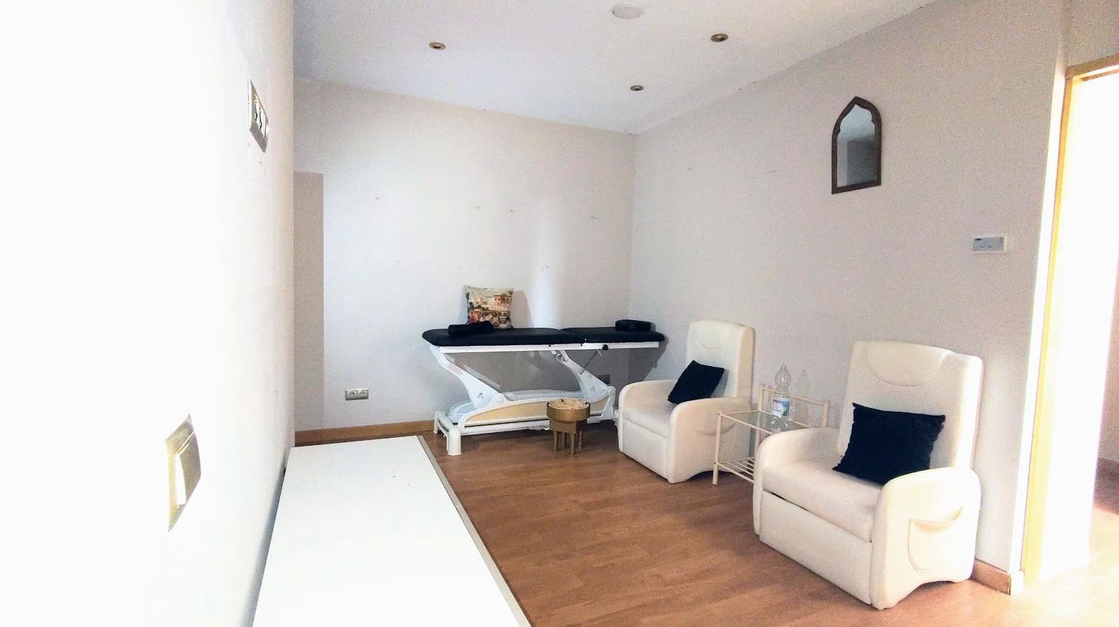 Gewerbe zu verkaufen in Torremolinos mit Garage - 250.000 € (Ref: 9458559)