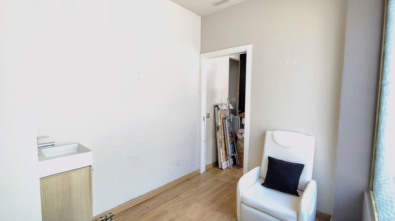 Gewerbe zu verkaufen in Torremolinos mit Garage - 250.000 € (Ref: 9458559)