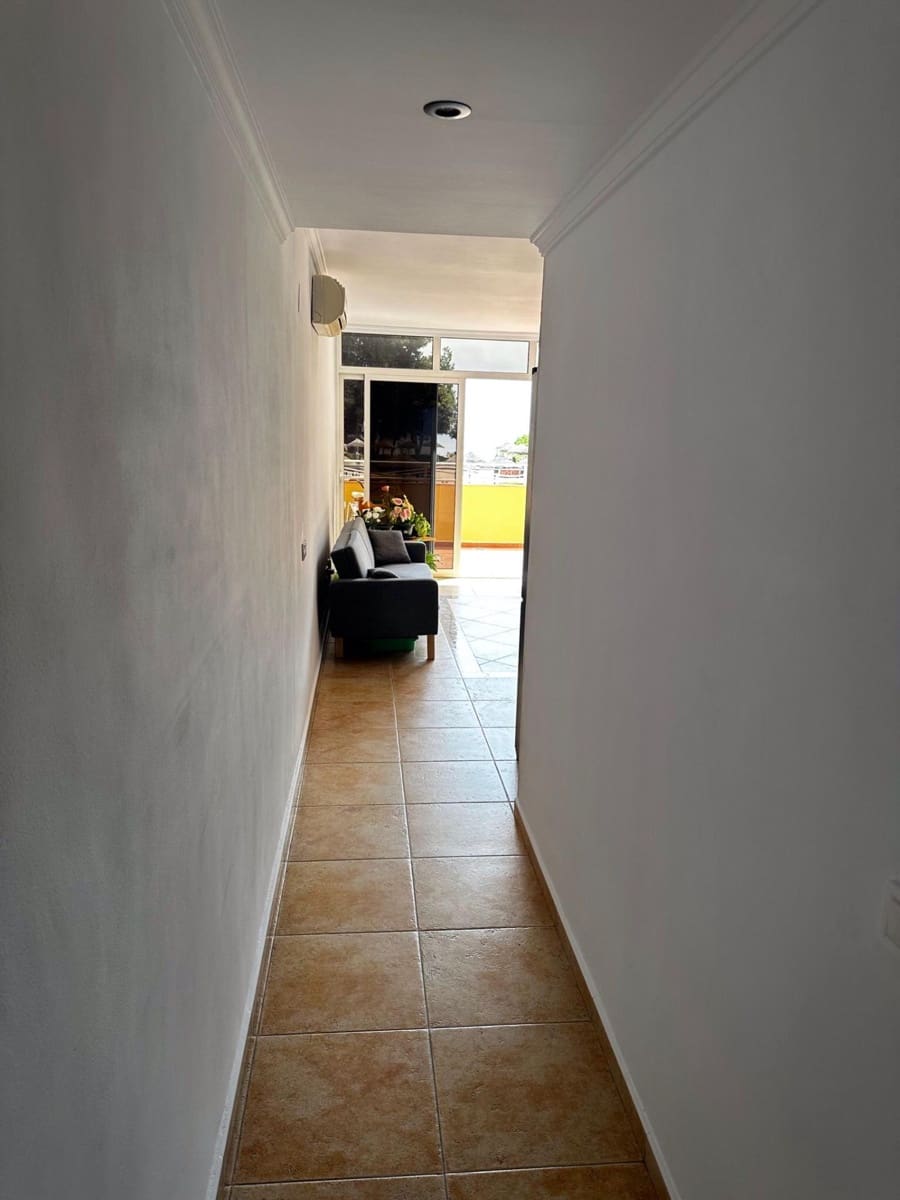 1 sovrum Lägenhet till salu i Benalmadena med pool - 219 000 € (Ref: 9458560)