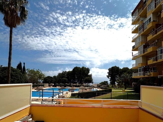 1 sovrum Lägenhet till salu i Benalmádena med pool - 219 000 € (Ref: 9458560)