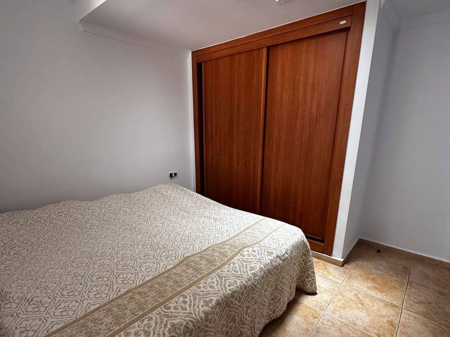 1 sovrum Lägenhet till salu i Benalmadena med pool - 219 000 € (Ref: 9458560)