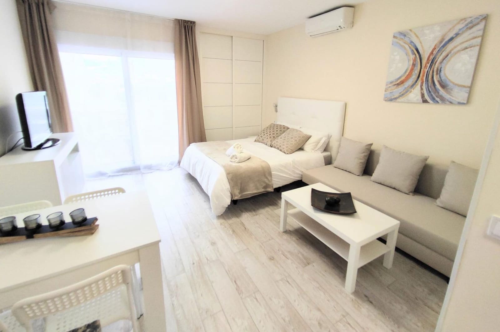 Studio til salg i Benalmadena med swimmingpool - € 258.000 (Ref: 9458561)