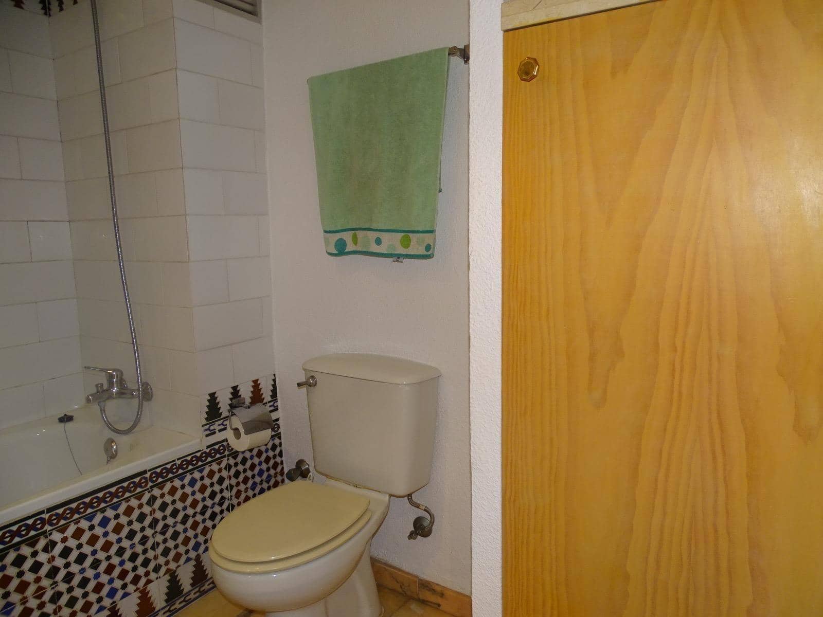 Studio for sale in Torremolinos with pool - € 220,000 (Ref: 9458564)