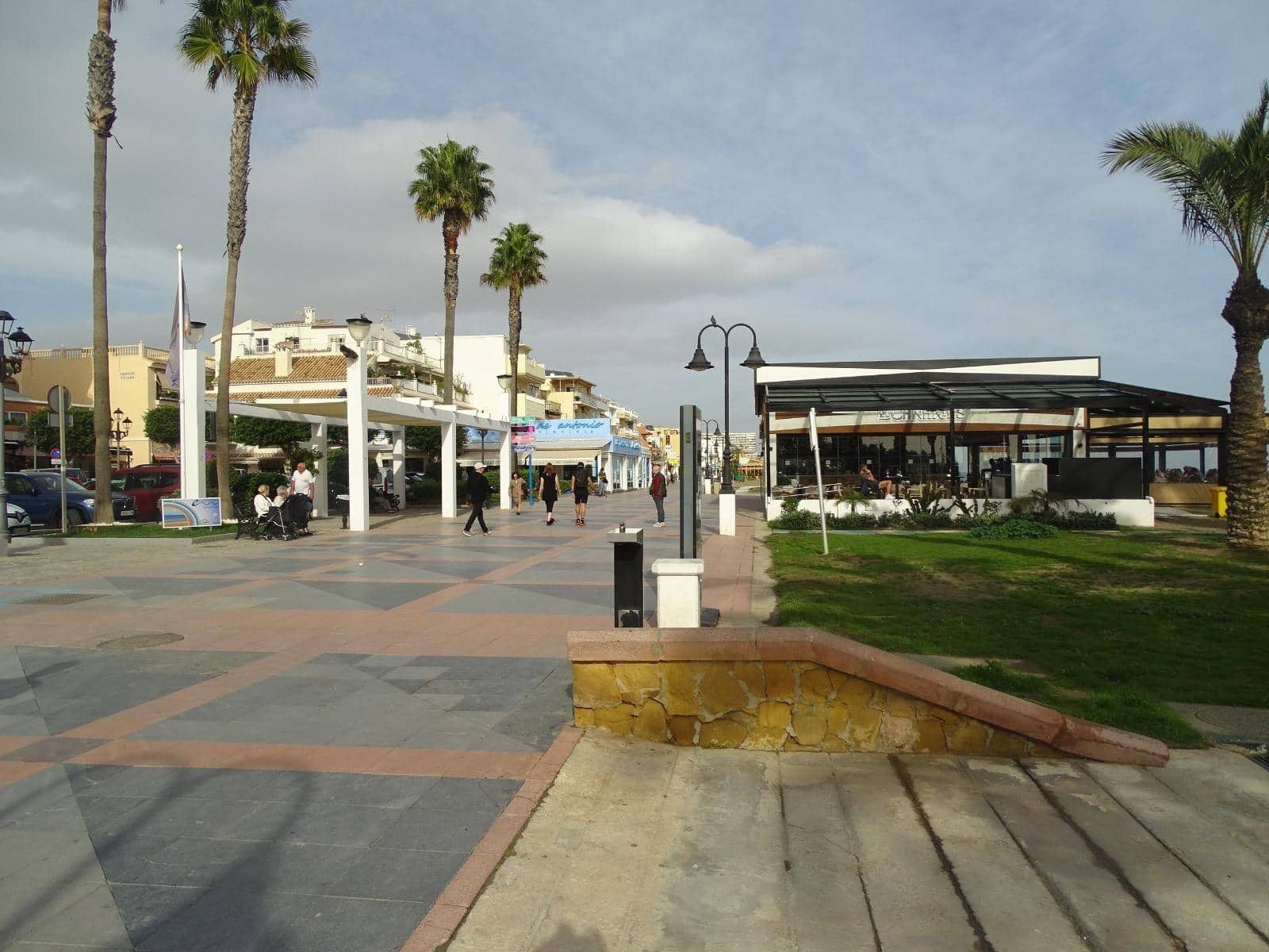 Studio for sale in Torremolinos with pool - € 220,000 (Ref: 9458564)