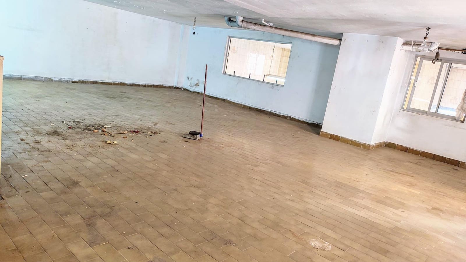 Commercieel te koop in Malaga stad - € 394.000 (Ref: 9458566)