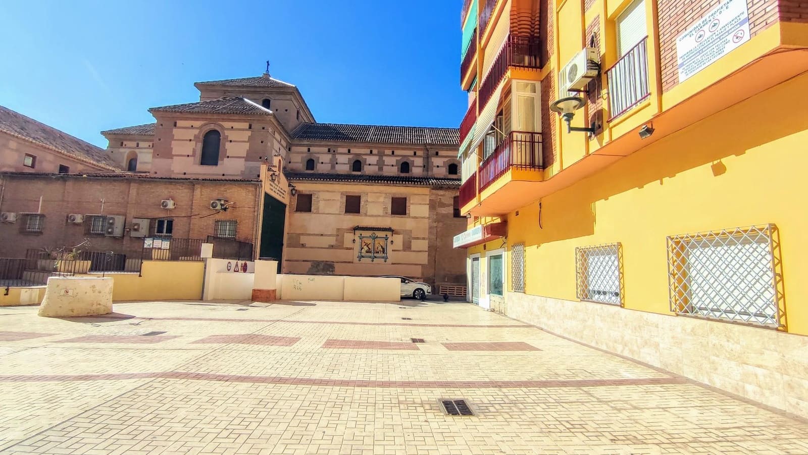 Commercieel te koop in Malaga stad - € 394.000 (Ref: 9458566)