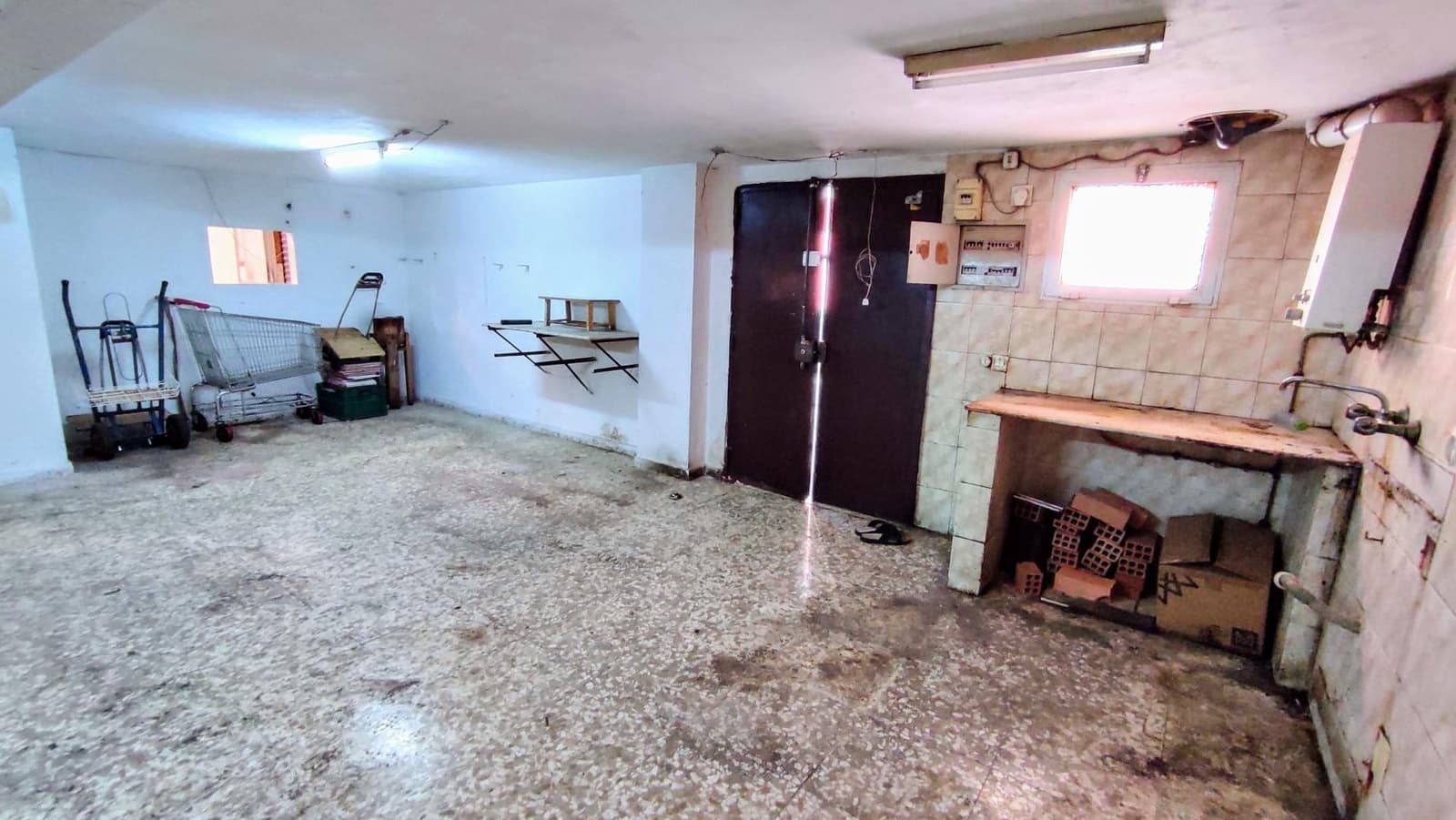 Commercieel te koop in Malaga stad - € 394.000 (Ref: 9458566)