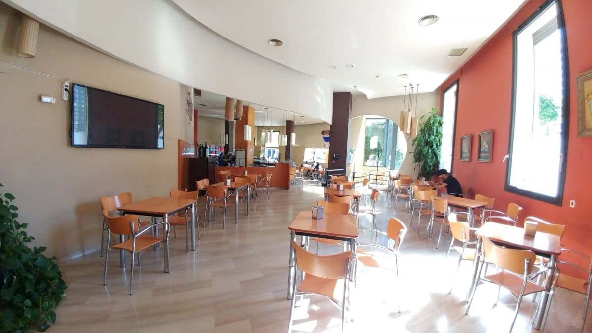 Commercial for sale in Torremolinos with garage - € 2,400,000 (Ref: 9458567)