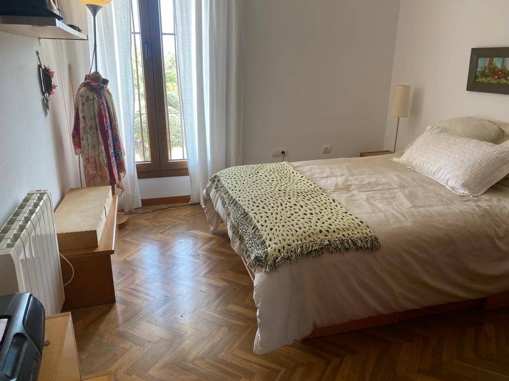 4 makuuhuone Huvila myytävänä paikassa Malaga kaupunki mukana uima-altaan 
autotalli - 995 000 € (Ref: 9458571)