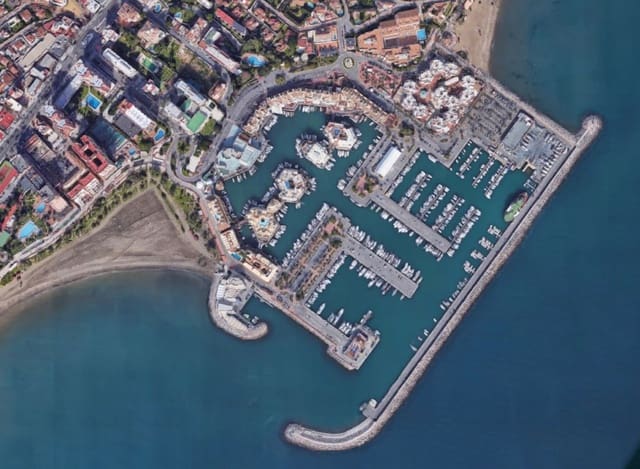 Bauplatz zu verkaufen in Alhaurín de la Torre - 351.461 € (Ref: 9458574)