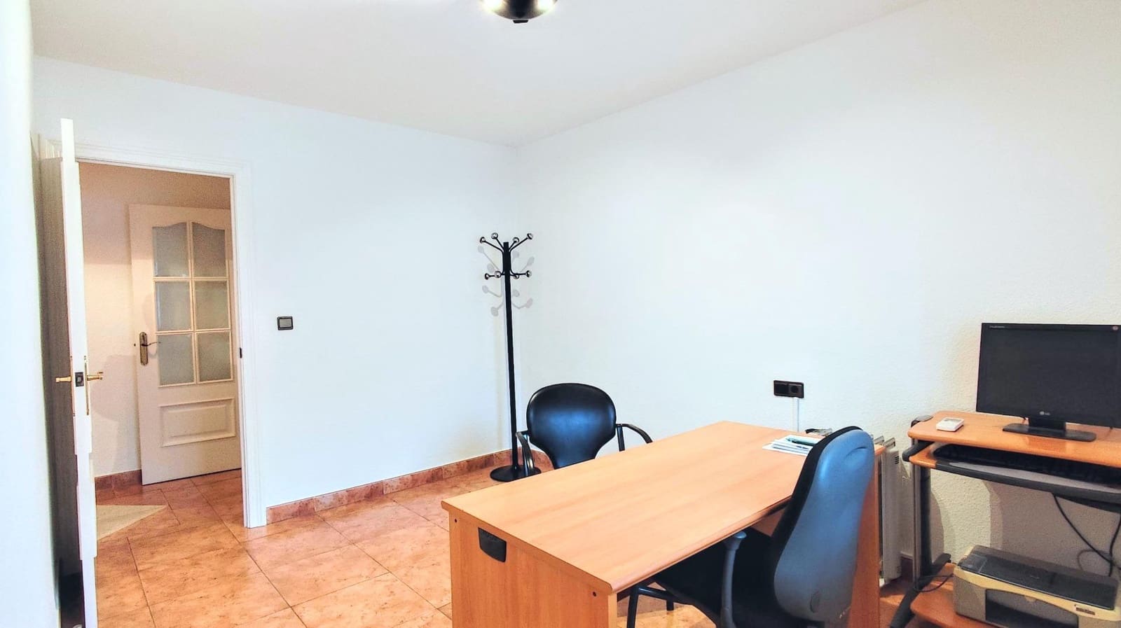 2 bedroom Flat for rent in Torremolinos with garage - € 1,200 (Ref: 9543563)