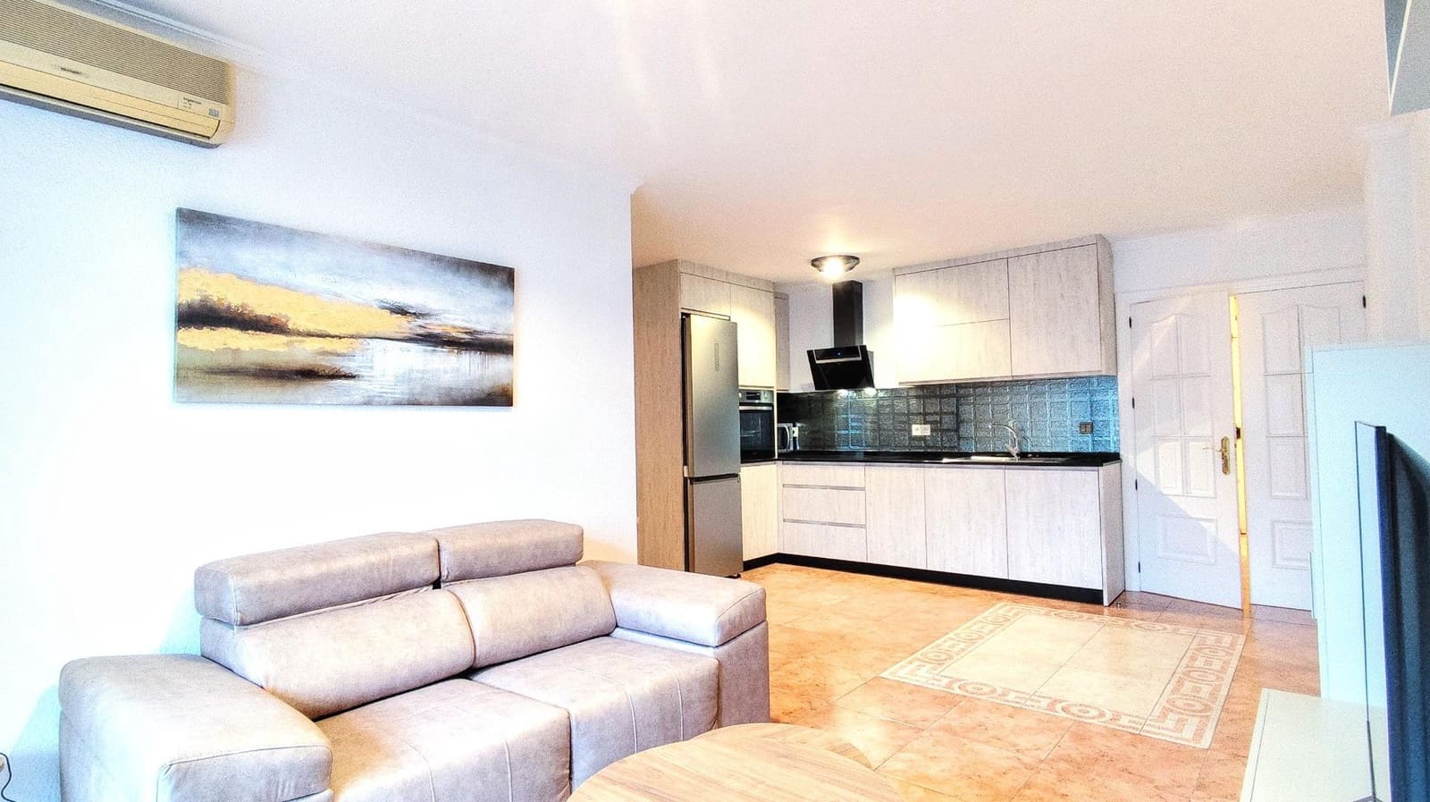 2 bedroom Flat for rent in Torremolinos with garage - € 1,200 (Ref: 9543563)