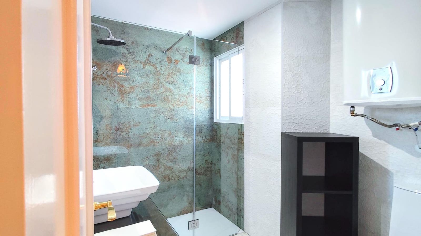 2 bedroom Flat for rent in Torremolinos with garage - € 1,200 (Ref: 9543563)