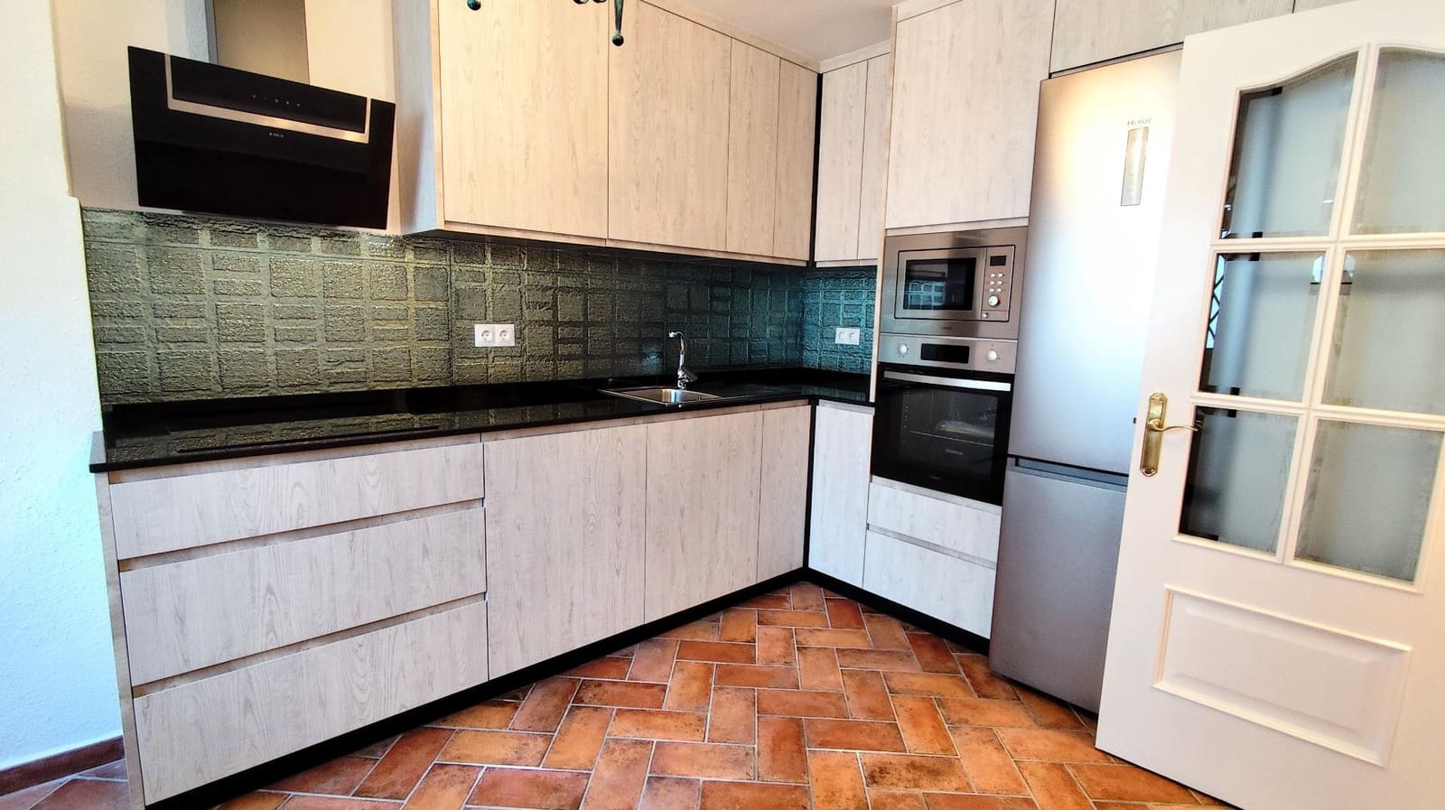 1 bedroom Flat for rent in Torremolinos with garage - € 1,000 (Ref: 9543564)