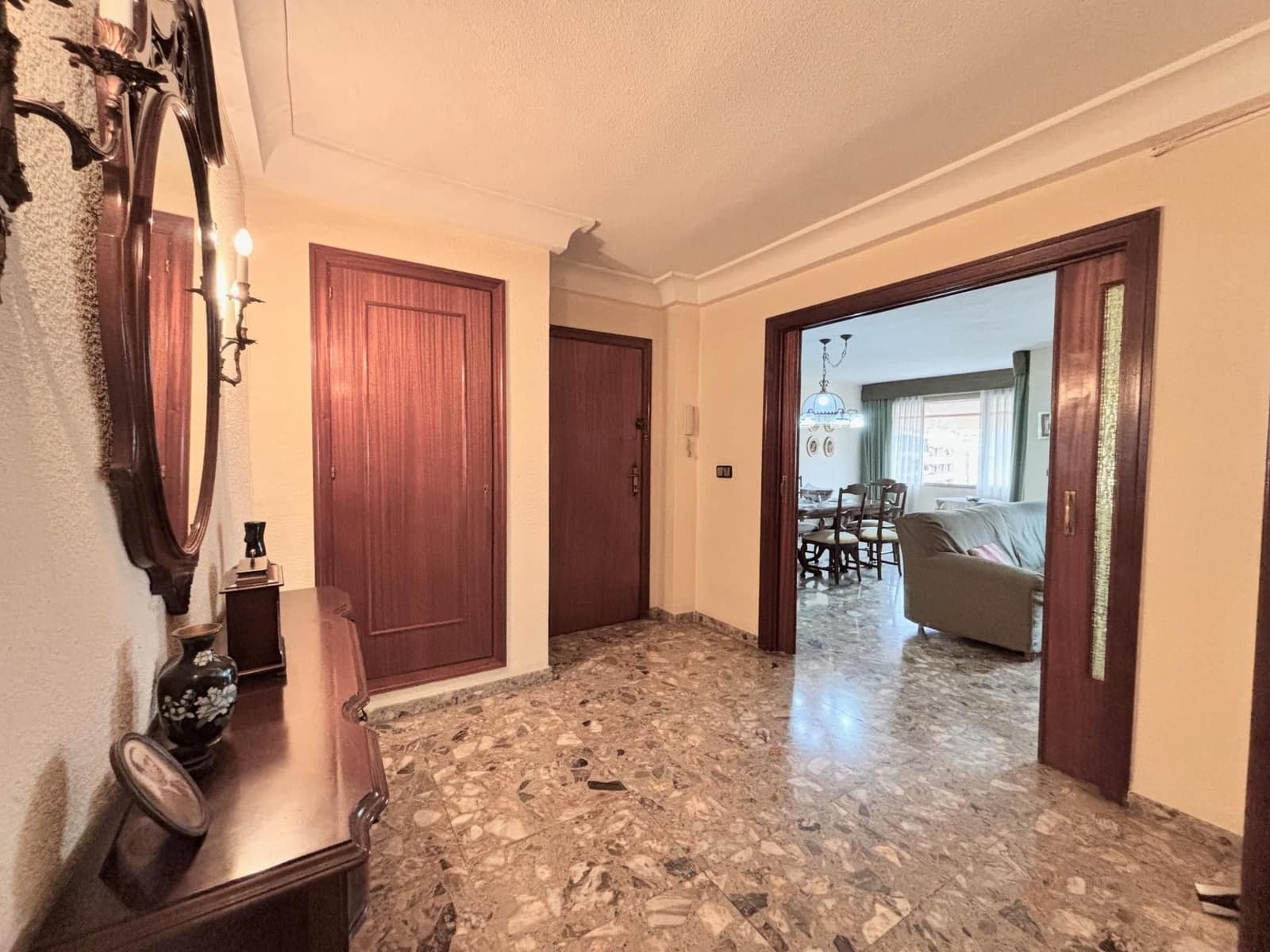 4 soveværelse Lejlighed til salg i Alicante by - € 475.000 (Ref: 8799428)