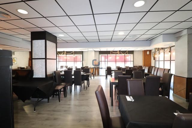 Erhverv til salg i Garbinet - Parque de las Avenidas, Alicante by - € 650.000 (Ref: 8799432)