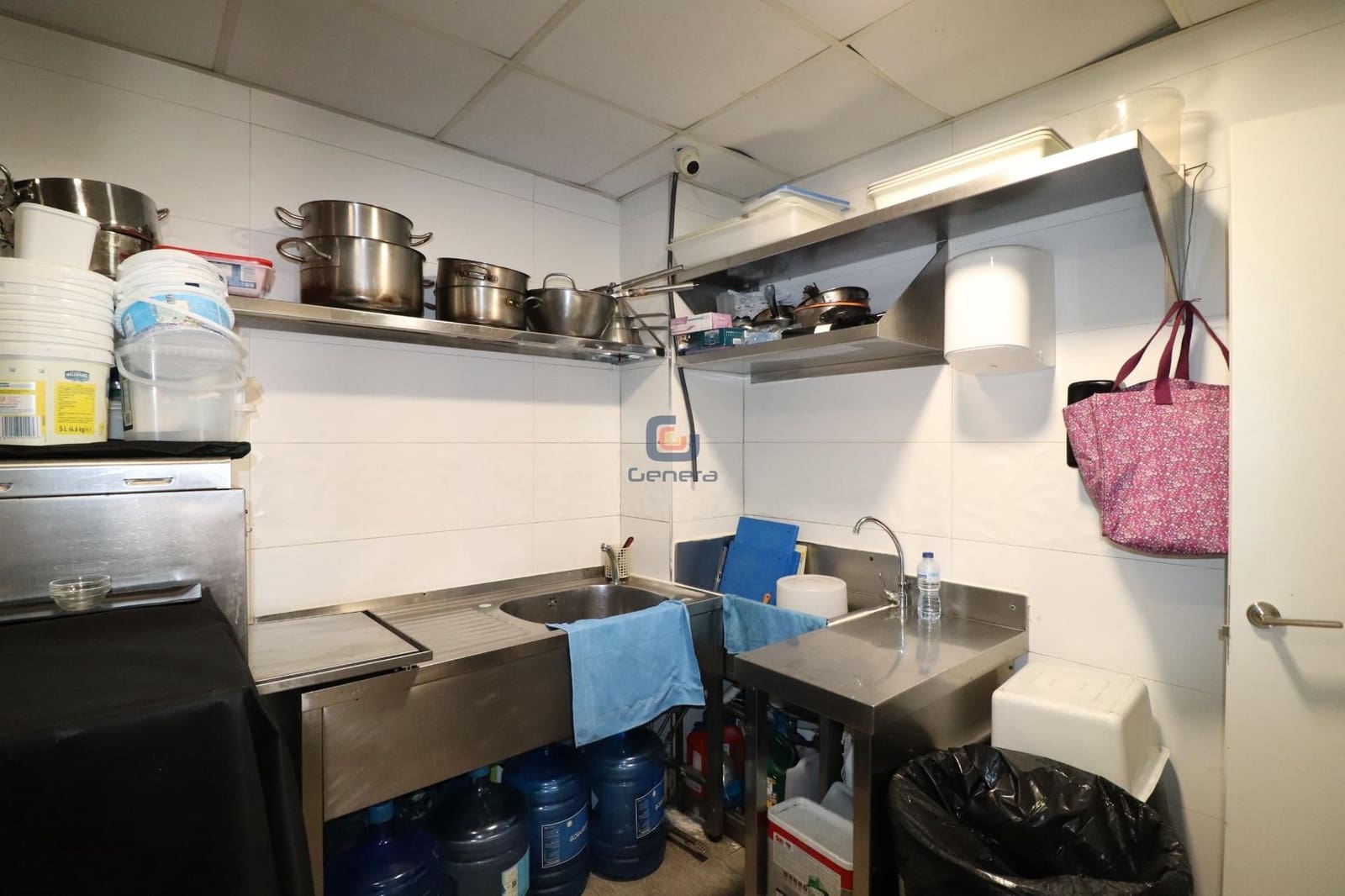 Local Comercial en Alicante / Alacant ciudad en venta - 650.000 € (Ref: 8799432)