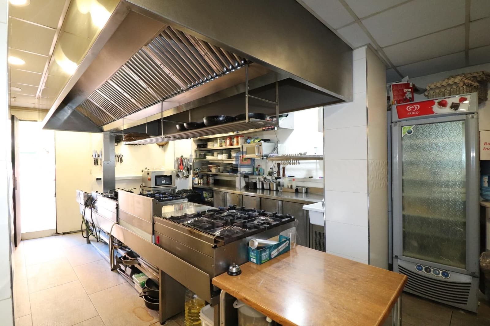 Local Comercial en Alicante / Alacant ciudad en venta - 650.000 € (Ref: 8799432)