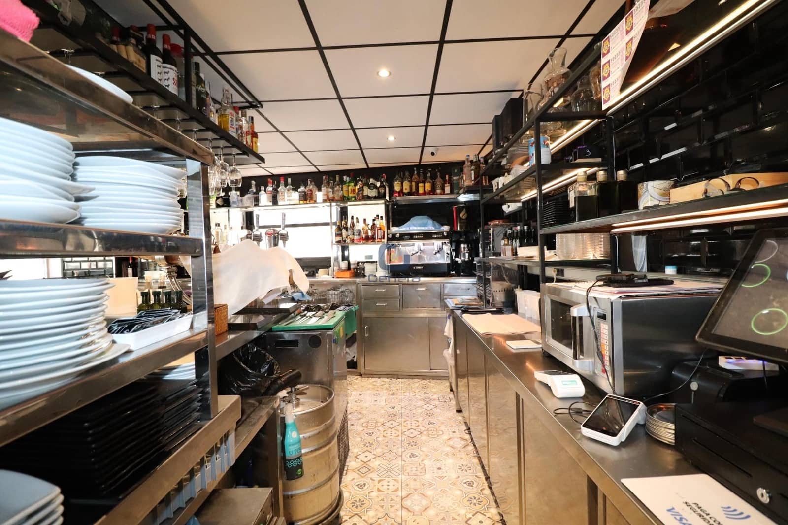 Local Comercial en Alicante / Alacant ciudad en venta - 650.000 € (Ref: 8799432)