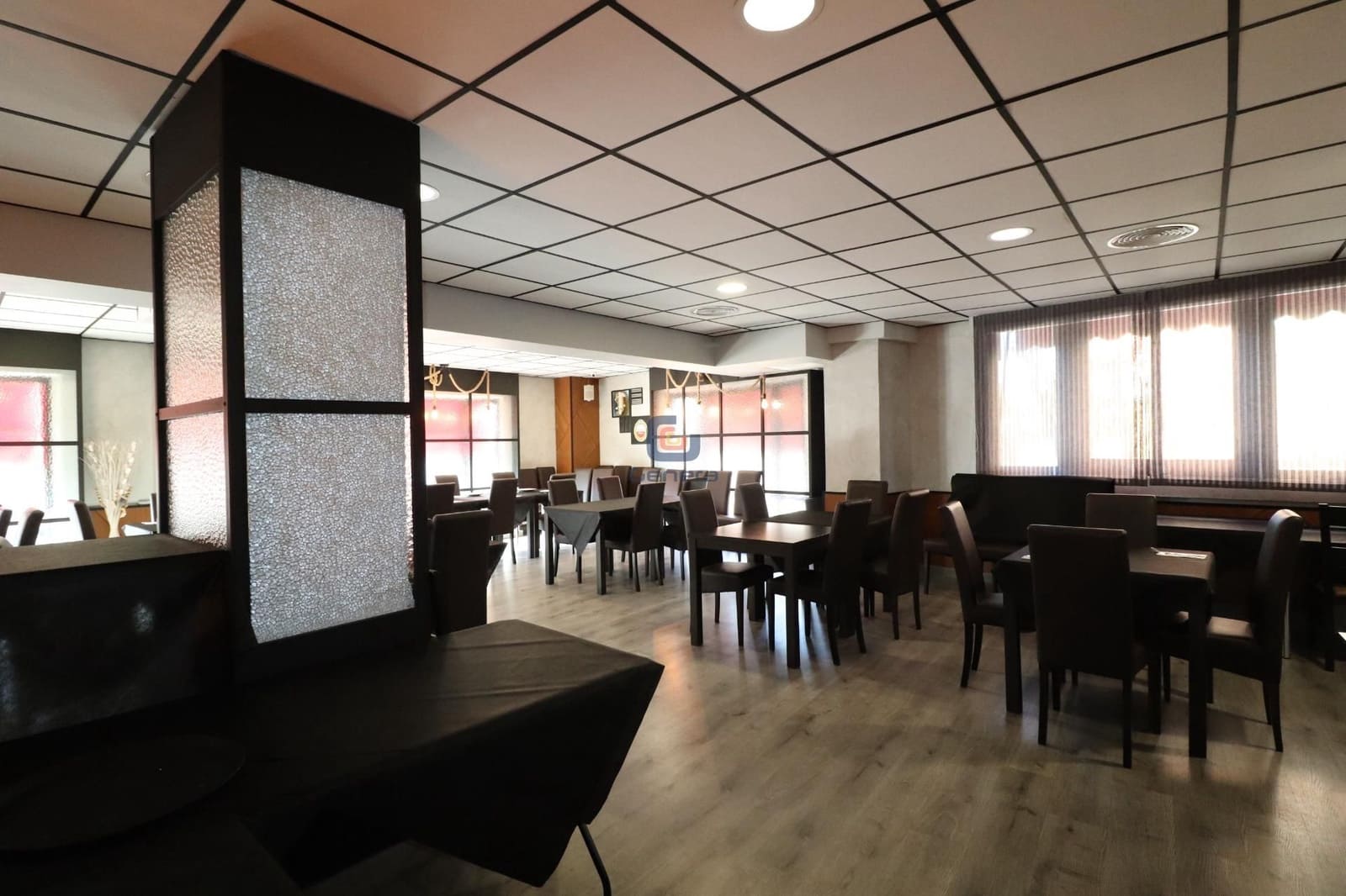 Local Comercial en Alicante / Alacant ciudad en venta - 650.000 € (Ref: 8799432)