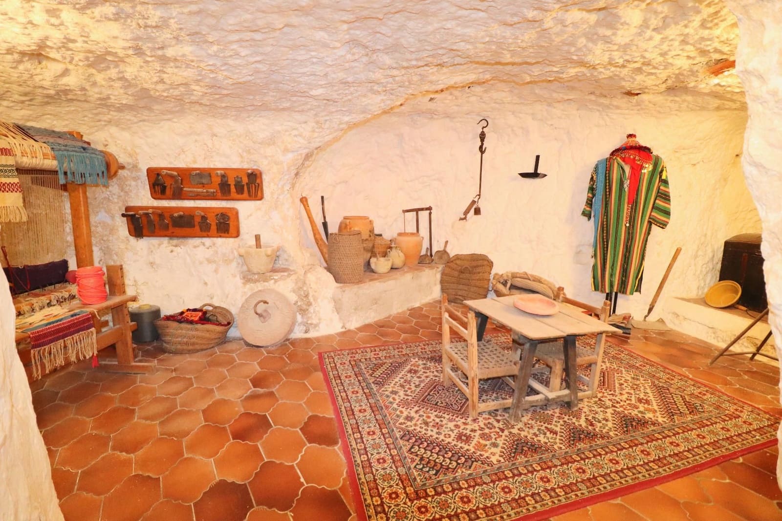 10 soveværelse Hulehus til salg i Villena - € 318.500 (Ref: 8799453)