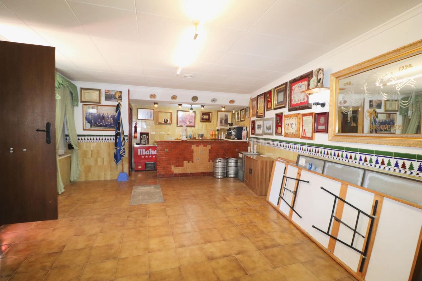 10 soveværelse Hulehus til salg i Villena - € 318.500 (Ref: 8799453)