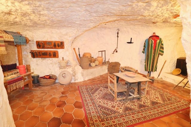 10 quarto Casa de Caverna para venda em Villena - 318 500 € (Ref: 8799453)