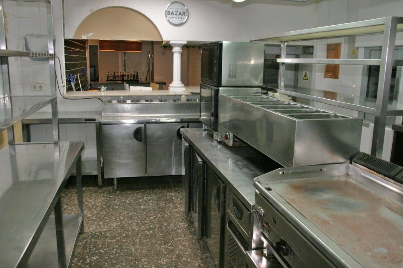 Commercieel te koop in Alicante stad - € 1.850.000 (Ref: 8799487)