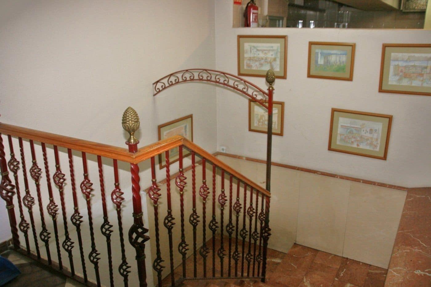 Commercieel te koop in Alicante stad - € 1.850.000 (Ref: 8799487)