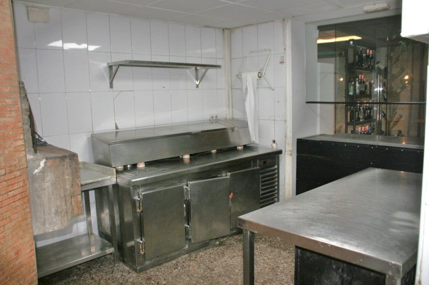 Commercieel te koop in Alicante stad - € 1.850.000 (Ref: 8799487)