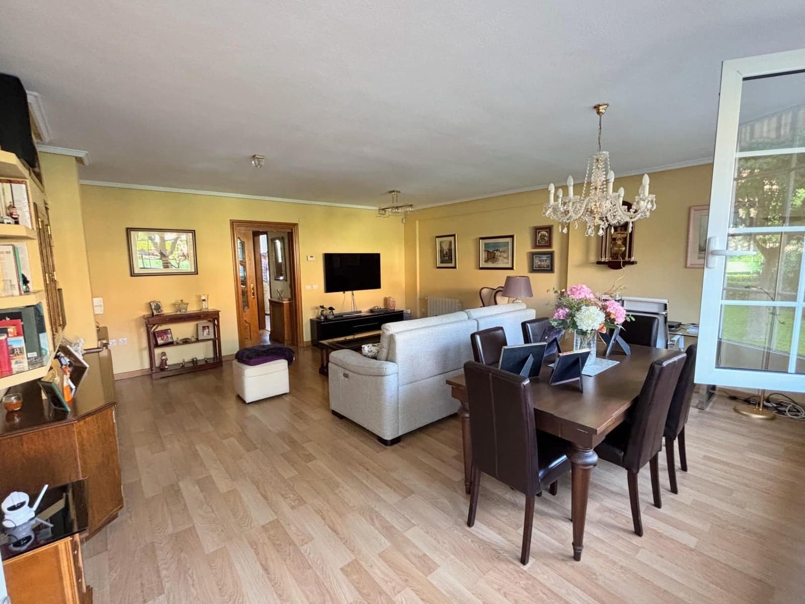 4 soverom Bungalow til salgs i Alicante by med svømmebasseng garasje - € 560 000 (Ref: 8799517)