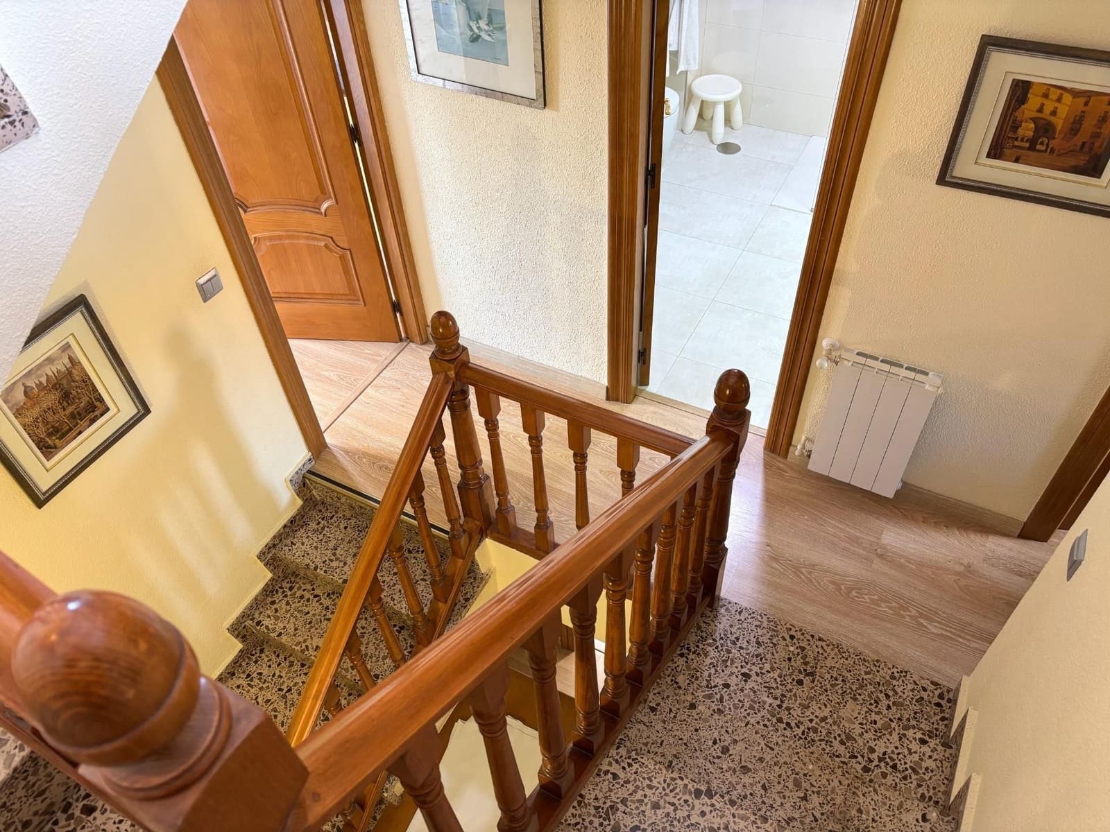 4 soverom Bungalow til salgs i Alicante by med svømmebasseng garasje - € 560 000 (Ref: 8799517)