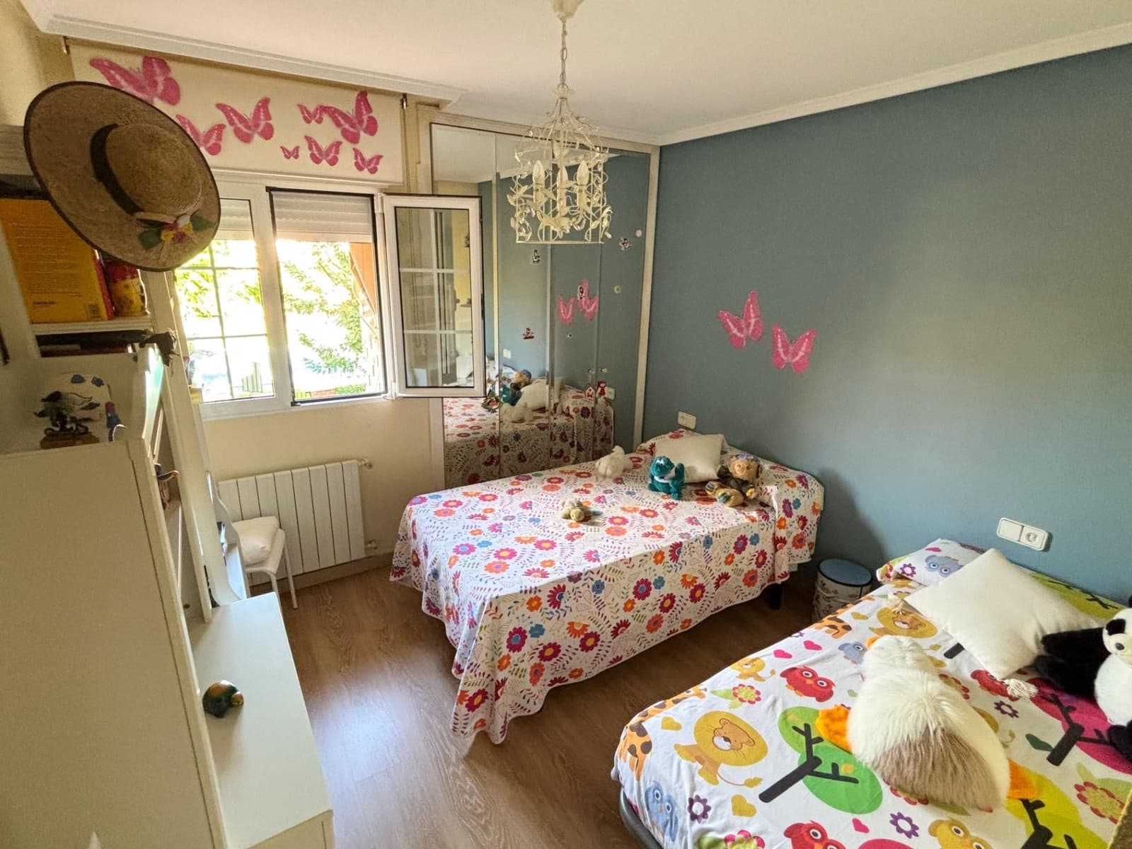 4 soverom Bungalow til salgs i Alicante by med svømmebasseng garasje - € 560 000 (Ref: 8799517)