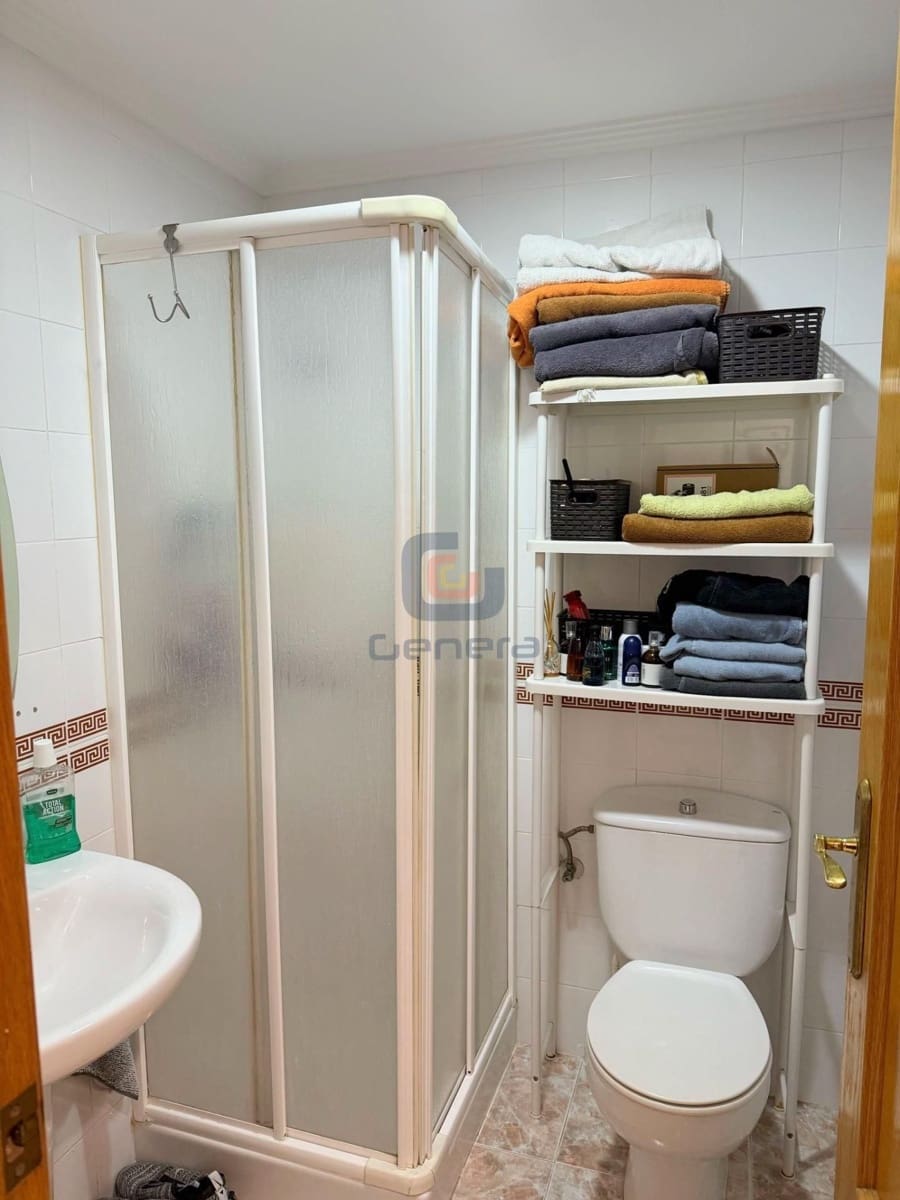 3 quarto Apartamento para venda em Alicante cidade com piscina garagem - 220 000 € (Ref: 8841910)